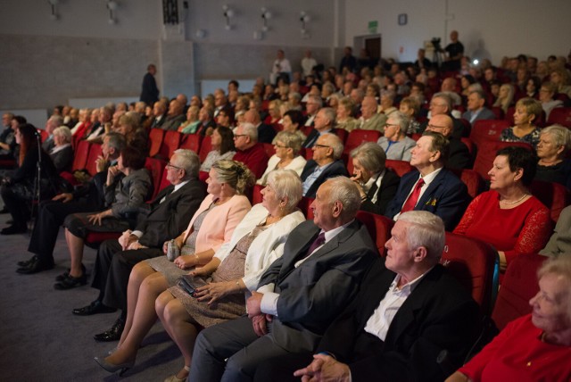 Jubileuszowe Złote Gody świętouje aż 60 par z Żar.