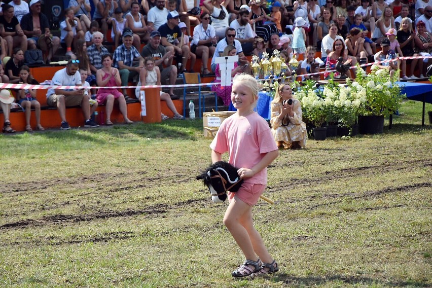 Hobby horse, czyli konkurs sprawnościowy dla dzieci z nagrodami w Dziembówku. Zobaczcie zdjęcia