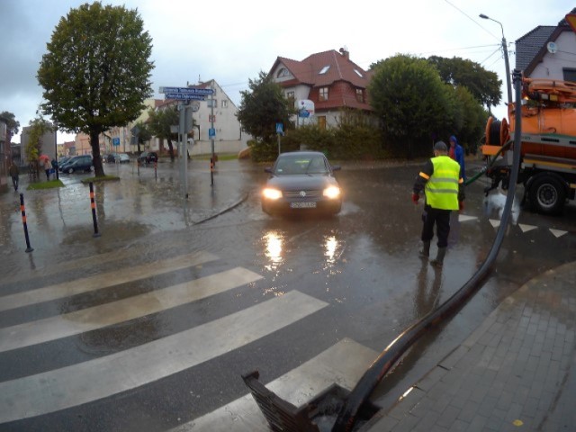 Nowy Dwór Gdański. Intensywne opady deszczu 