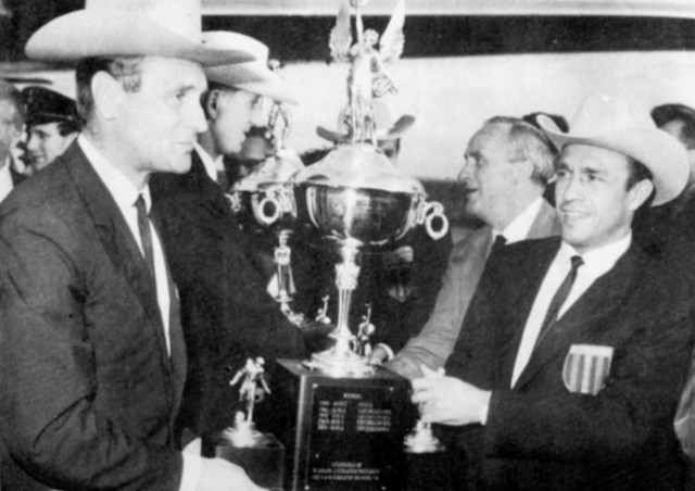 W 1965 roku piłkarze Niebiesko-Czerwonych święcili największe międzynarodowe sukcesy w historii klubu.

Na koncie piłkarzy z Bytomia pojawił się wtedy Puchar Intertoto oraz Puchar Ameryki, który był organizowany dla europejskich drużyn właśnie w USA.

[Na zdjęciu Edward Szymkowiak i Jan Liberda z Pucharem Ameryki]