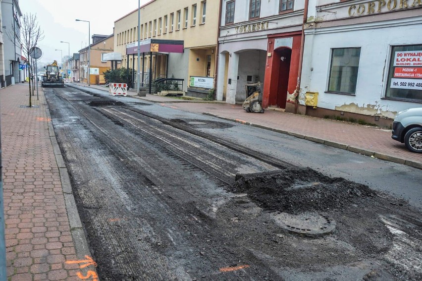 Trwa remont ul. Prostej w Białej Podlaskiej. Kierowcy napotkają utrudnienia w ruchu