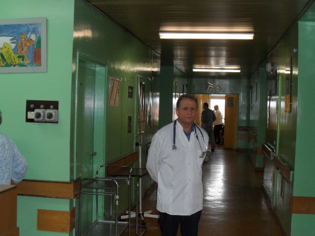 Dr Andrzej Kałmuk, kierownik oddziału onkologii na Parkitce