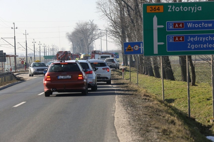 Wypadek na drodze Legnica - Złotoryja, ranna motocyklistka