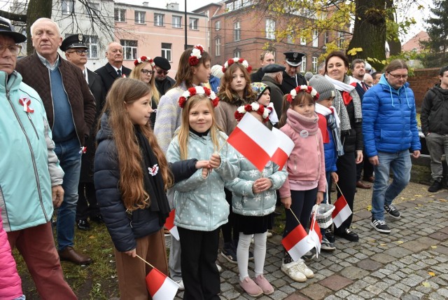 W Malborku główne uroczystości z okazji Narodowego Święta Niepodległości odbyły się przy Pomniku Armii Krajowej.