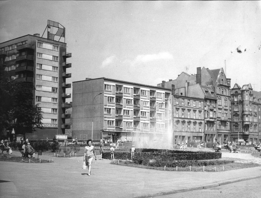 Rynek - czyli plac Poli Maciejewskiej. Lata 60.?