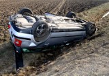 Wypadek w Woli Rokszyckiej na DK 1. Ciężarówka zderzyła się z samochodem osobowym
