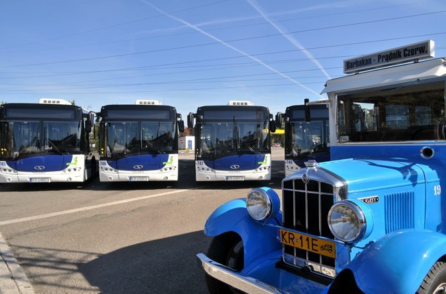 Do Krakowa dotarło 13 nowoczesnych autobusów Solaris