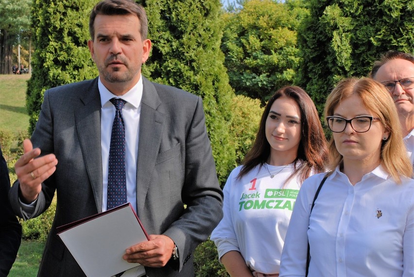 Celem naszej drużyny jest odzyskanie dla PSL mandatu poselskiego w tym okręgu , mówił podczas konferencji lider listy Jacek Tomczak.