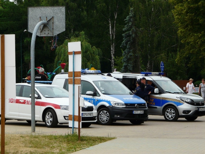 Akcja służb na Lewitynie. Strażacy, policja i strażnicy miejscy o bezpieczeństwie nad wodą ZDJĘCIA