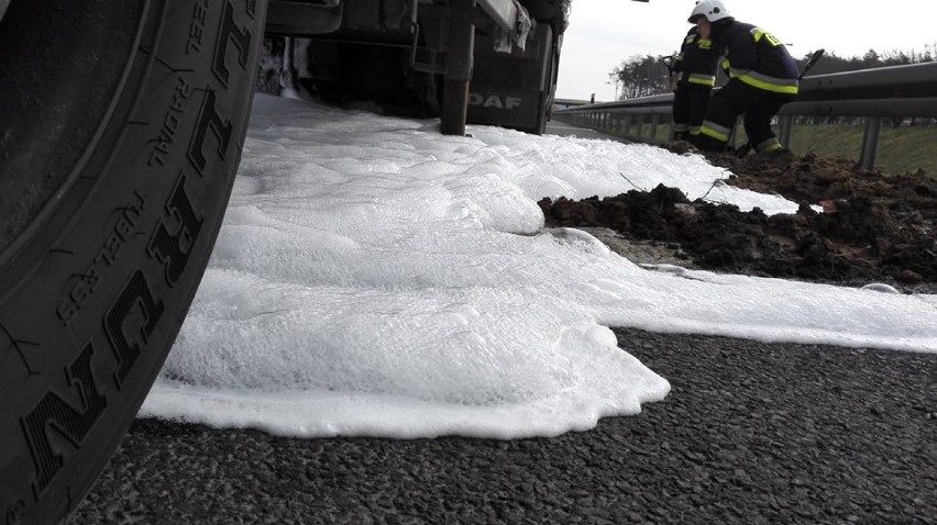 Wyciek paliwa na autostradzie A2