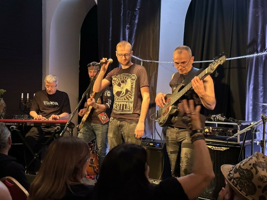 Niezapomniany koncert radomskiej grupy Wyspa Skazańców. Była świetna zabawa. Zobacz zdjęcia