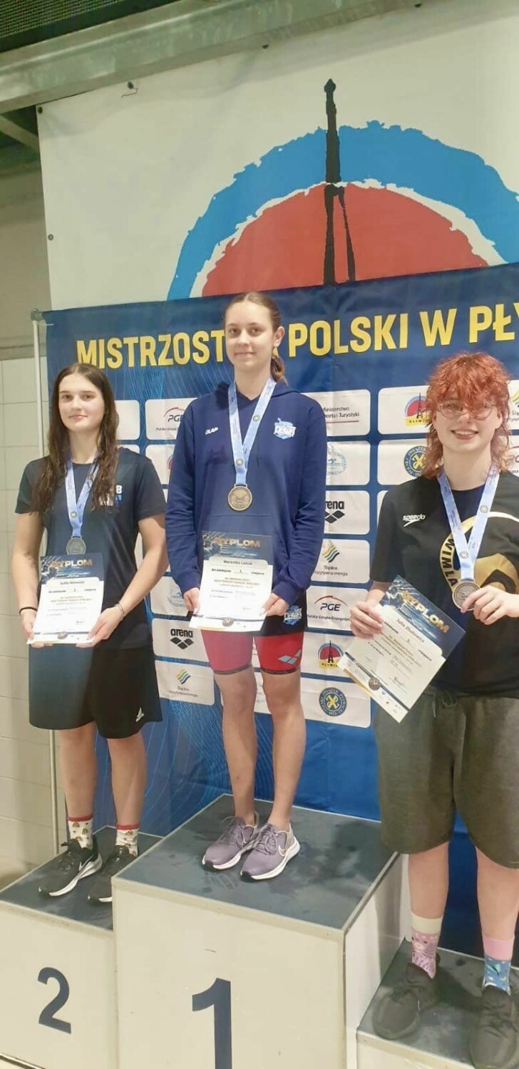 Rewelacyjne wyniki uzyskali pływacy Nawy na mistrzostwach Polski w Gliwicach