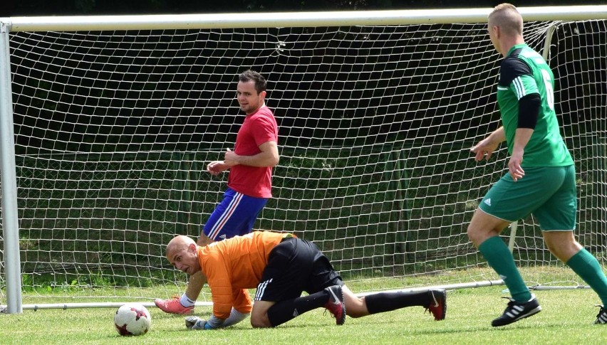 Turniej sędziów piłki nożnej w Malborku [ZDJĘCIA cz. 1]. Wielkopolska najlepsza - w finale pokonała gospodarzy