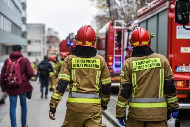 Komendant Miejski Państwowej Straży Pożarnej w Gdańsku powołał komisję, która ma zbadać, w jakich okolicznościach doszło do śmierci strażaka-nurka Bartosza Błyskala