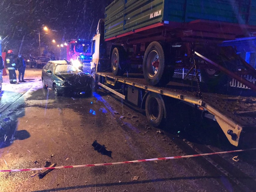 Wypadek trzech pojazdów w Perzowie. Jedna osoba nie żyje