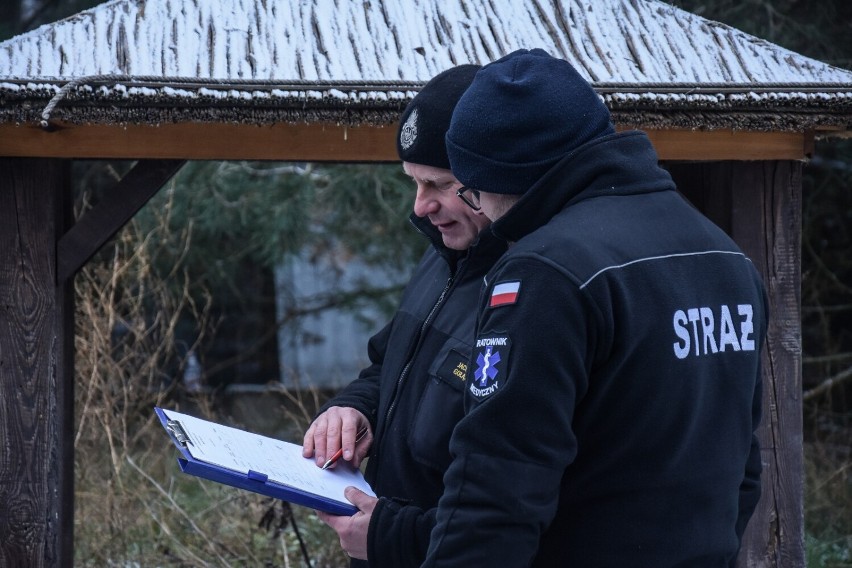 Gm. Szamotuły. Strażacki paintball i mikołajkowy prezent dla Ani Gaj!