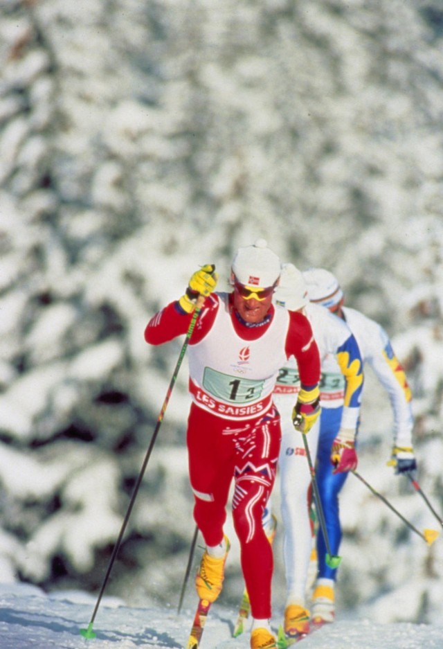 Zawodnicy podczas biegu narciarskiego. Fot. AKPA