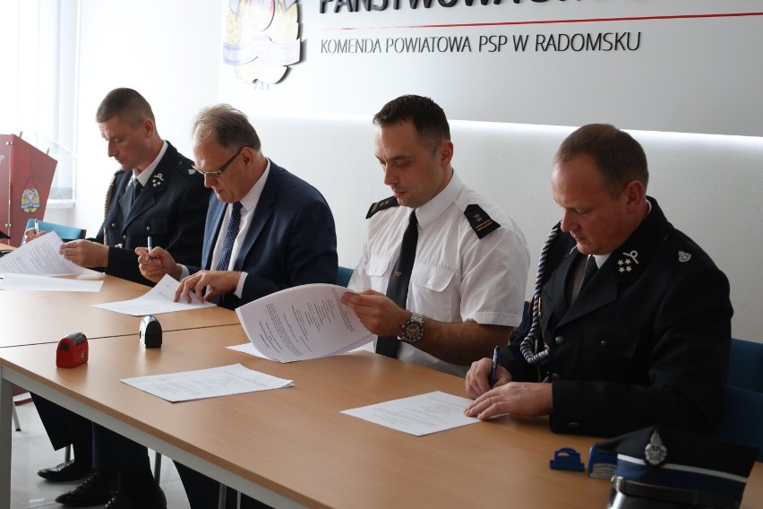 Rozpoczęły się starania o włączenie OSP Folwarki w Radomsku do systemu ratowniczo-gaśniczego. ZDJĘCIA