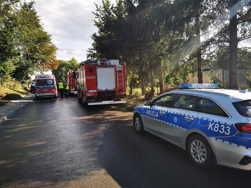 Zderzenie dwóch osobówek w Przeworsku. Sześć osób w szpitalu, w tym trójka dzieci [ZDJĘCIA]