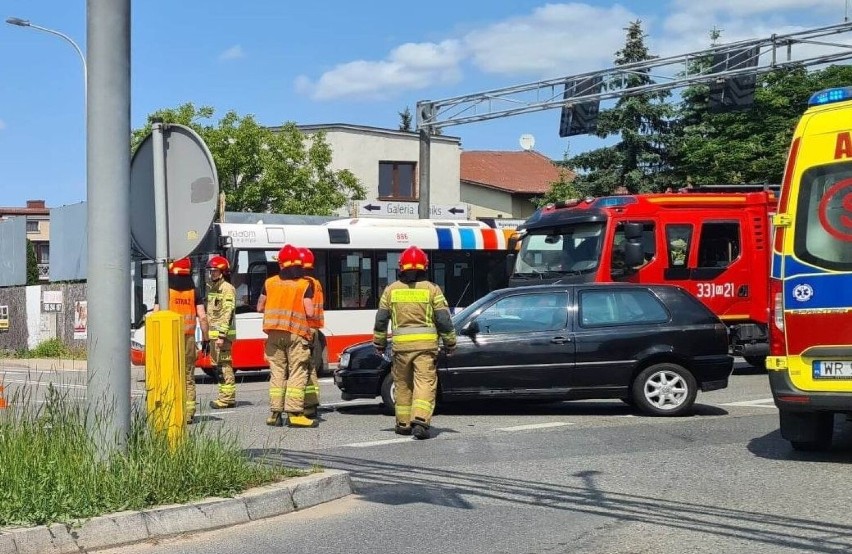 Do zdarzenia doszło kilkanaście minut po godzinie 13.