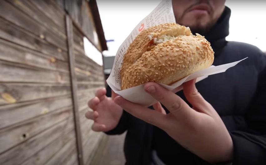 Najlepszy w Polsce burger za 6 złotych? Znany youtuber Książulo znów w Radomiu. Zobacz film i zdjęcia