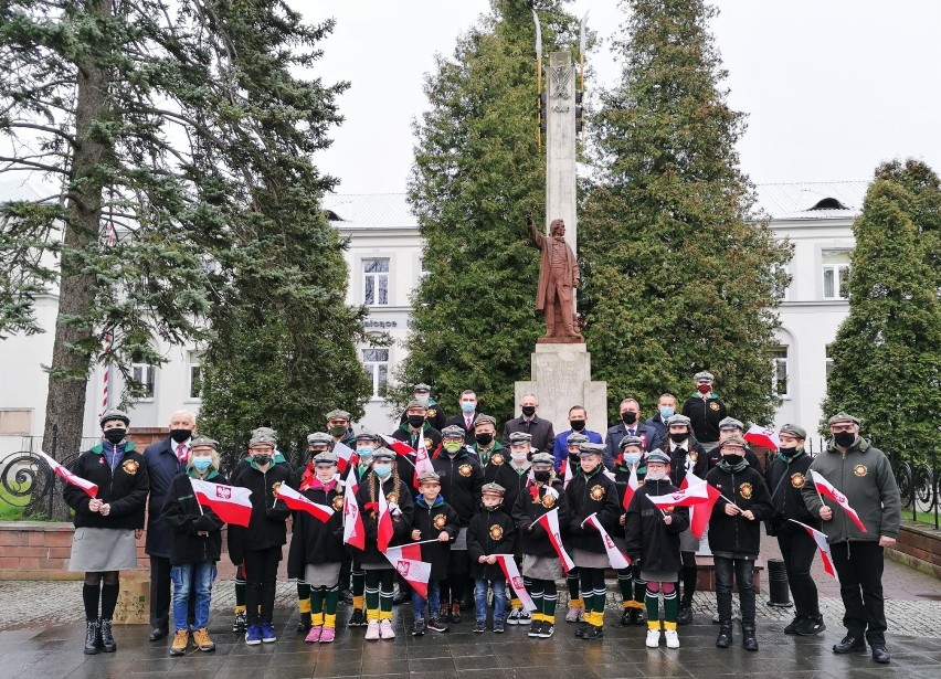 W poniedziałek, 3 maja, buszczanie obchodzili rocznicę...