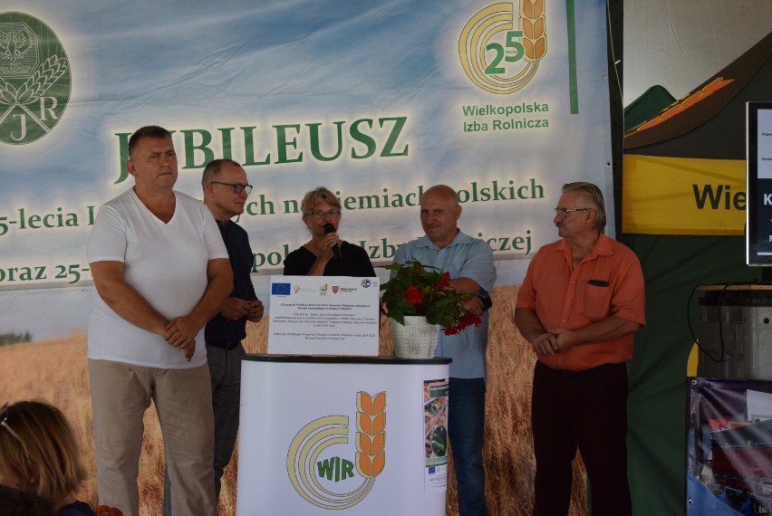 Michalcza, Dzień Ogórka 2021. Grupa producentów warzyw „Chrobry” zaprezentowała swoje rozległe uprawy [FOTO]