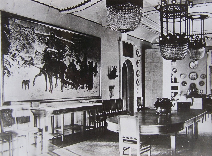 Sala jadalna w Pałacu Habsburgów, po 1910 r., zbiory Muzeum...