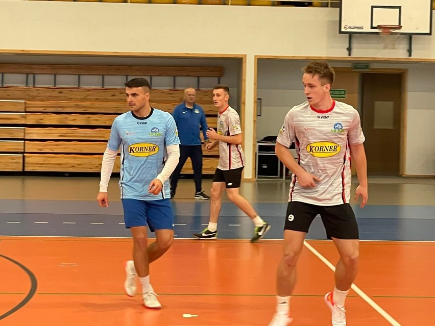 MOSiR Korner Liga. Druga kolejka Halowych Mistrzostw Radomska w Futsalu