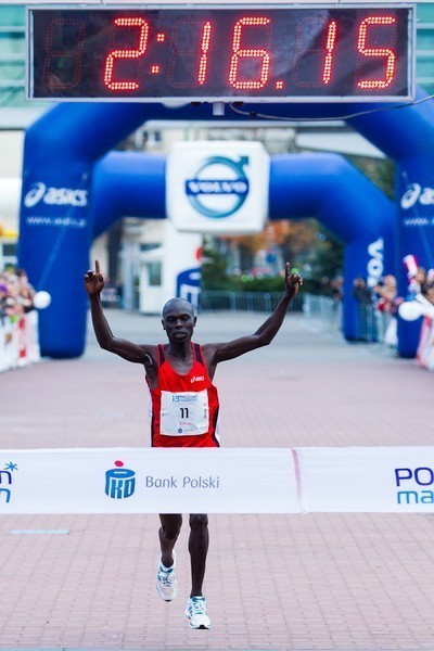 Rekordowy Poznań Maraton 2012 [ZDJĘCIA]