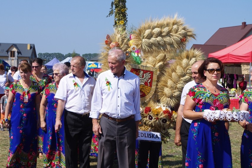 Zobacz zdjęcia z Dożynek Gminy Zamość. Reprezentanci sołectw...