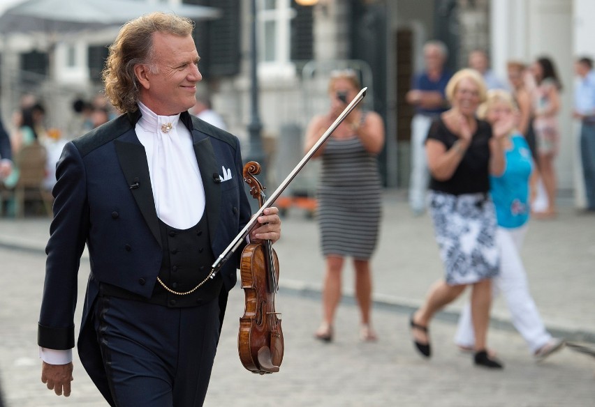 André Rieu i jego orkiestra zagrają w Łodzi najpiękniejsze melodie