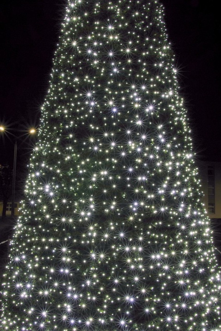 Piaseczno. Iluminacja świąteczna, kiermasz, spotkanie ze św....