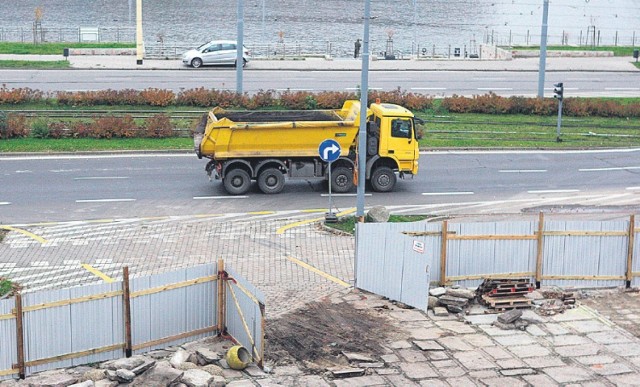 Ruszyła inwestycja na byłym parkingu przy ul. Wielkiej ...