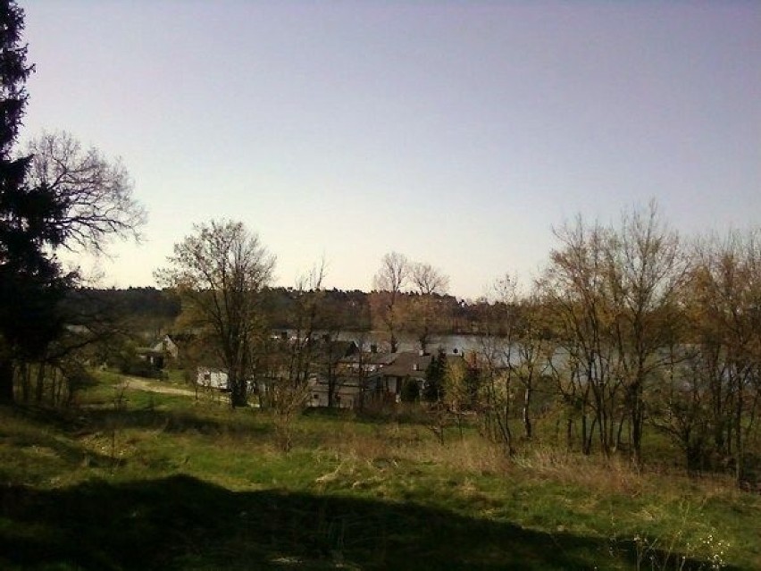 Widok na jezioro Świesz od Dworku. Fot. Karol Szmagalski