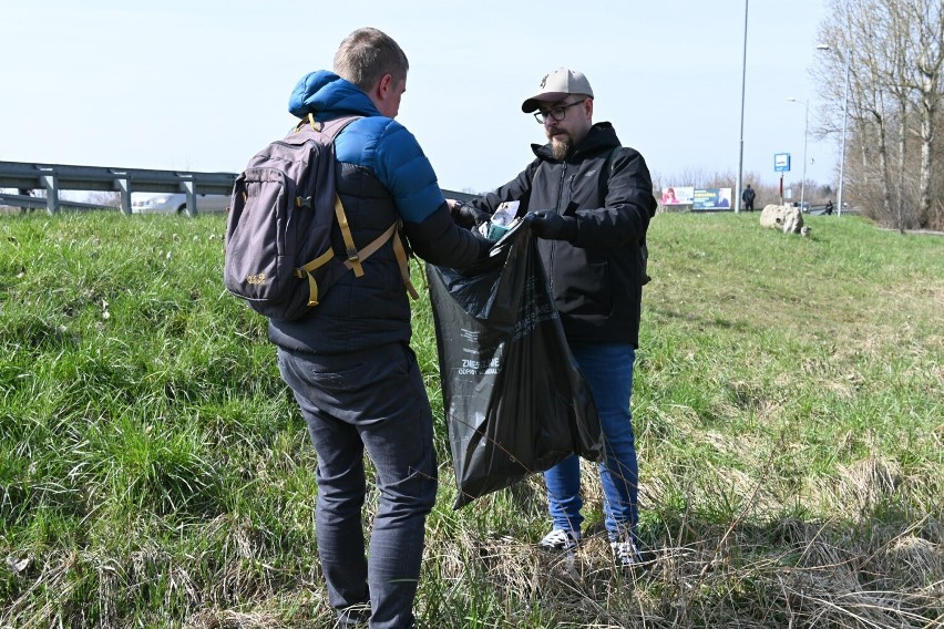 Operacja Czysta Rzeka Radomka. II edycja akcji sprzątania brzegów rzeki w Radomsku już w maju [ZGŁOSZENIA]