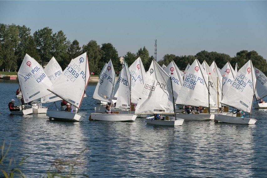 Otwarcie sezonu letniego na Wiśle. Będzie m.in. wioślarstwo, kajakarstwo i stand up paddle