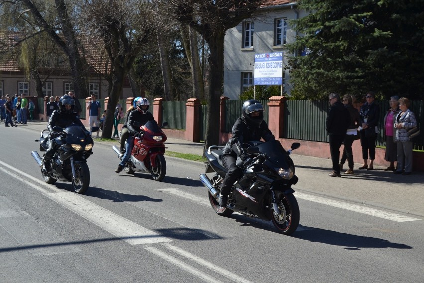 W Pelplinie odbyła się inauguracja sezonu motocyklowego &quot;Kociewska Wiosna&quot; - FOTO