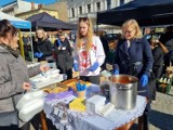 Wolny Jarmark Toruński: ukraińska oferta pełna smaku i uroku! "Kupując pomagamy"