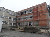 Trwa budowa nowego skrzydła w Zespole Szkół Zawodowych w Lublińcu. Remont szkoły potrwa do września