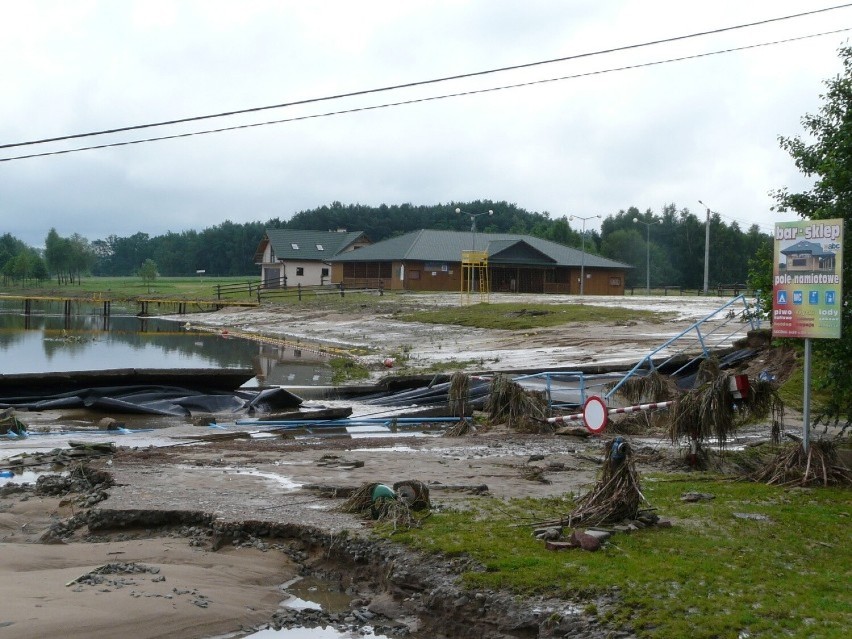 Wielka powódź zbierała żniwo w regionie tarnowskim i na...