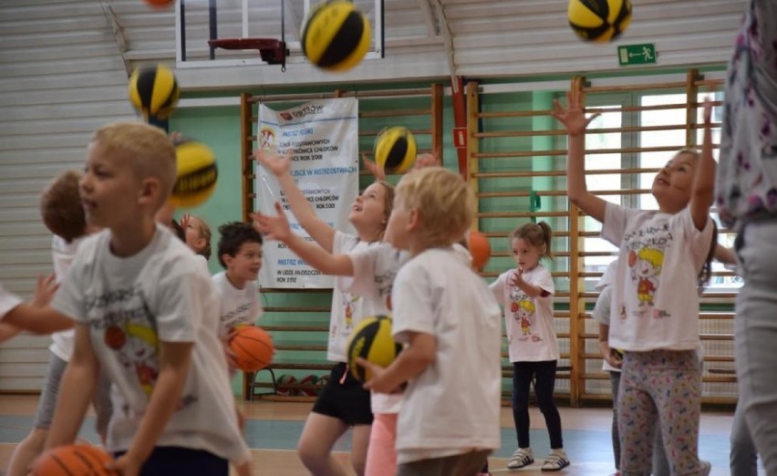 Centrum Rozwoju Komunalnego ma pieniądze na sport dzieci i młodzieży – ruszył nabór wniosków!