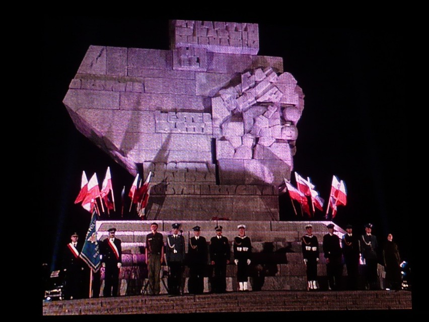 Oczy całego świata zwrócone na Westerplatte - uroczystości 1 września pod pomnikiem Obrońców Wybrzeża w Gdańsku