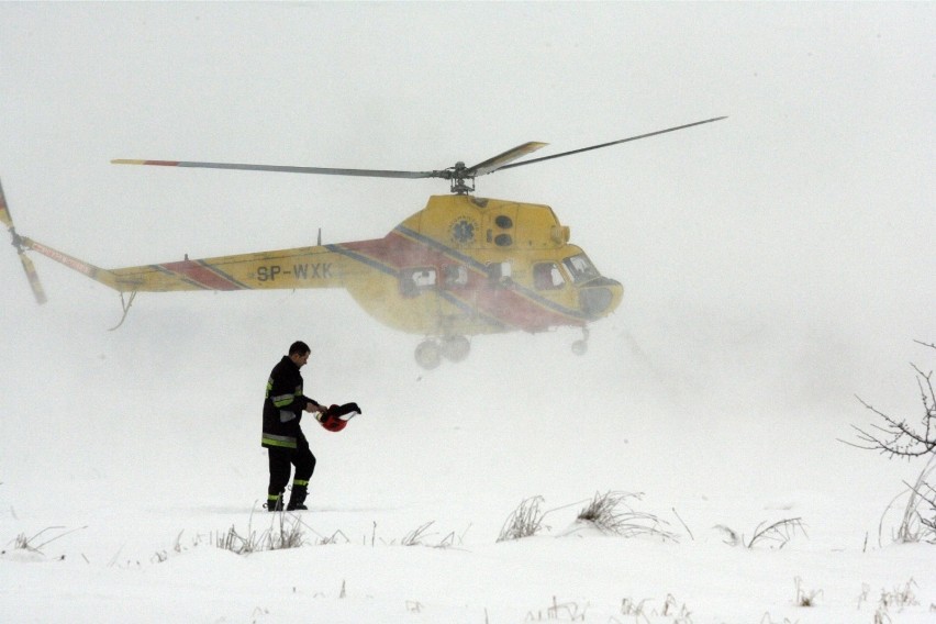 Pamiętacie katastrofę śmigłowca LPR przy A4? Przeżył wtedy tylko jeden lekarz. Dziś rocznica tej tragedii (ZDJĘCIA)