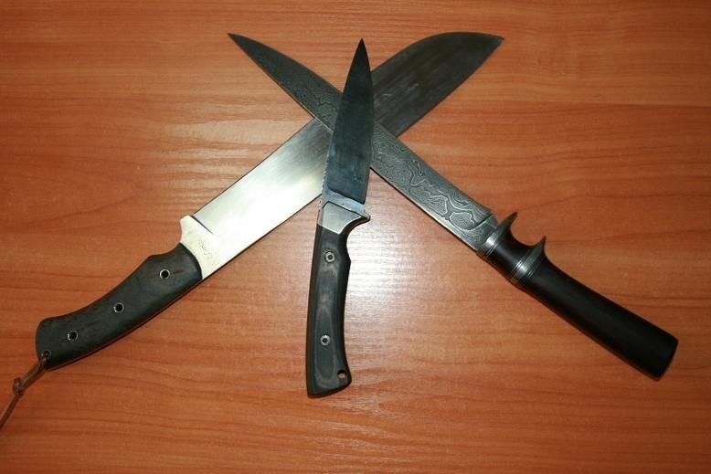 Noże, z którymi przyszedł do pracy 30-latek