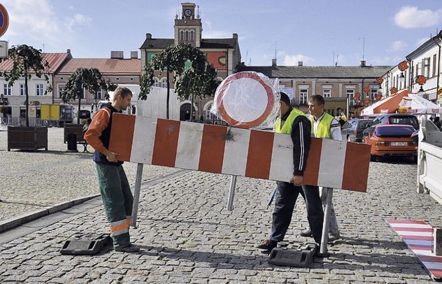 Centrum Skierniewic zamknięte dla ruchu jest już od piątku