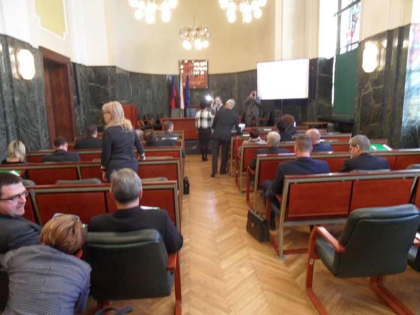 Sesja Rady Miasta w Chorzowie: zainaugurowano nową kadencję