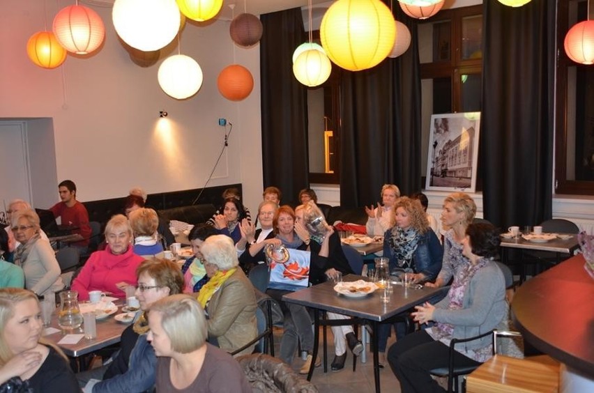 Kobiecanki wkroczyły do Ząbkowic Śląskich – pierwsze spotkanie odbyło się w Kawiarni Rynkowa