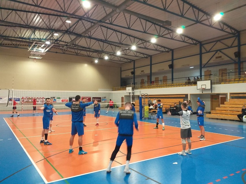 Wygrany mecz KS Volley Radomsko na rozpoczęcie nowego roku. MKS Volley Żelazny Opoczno pokonany