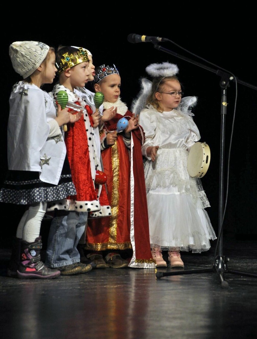 Przedszkolaki śpiewały kolędy na festiwalu w Międzychodzie